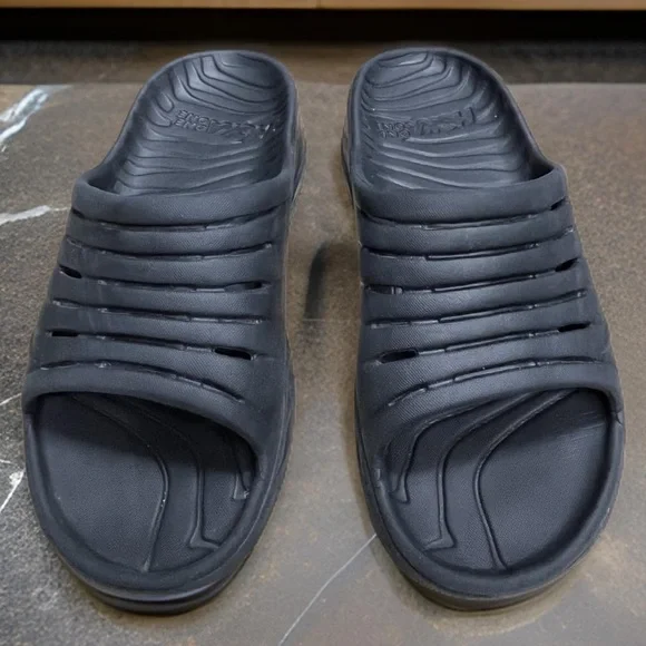 🔥HOKA RECOVERY SLIDES🔥 - Picture 2 of 8